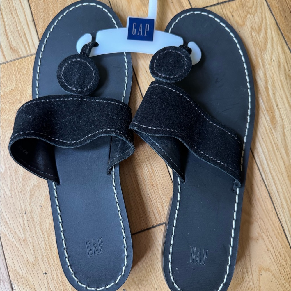 GAP Black Sandals